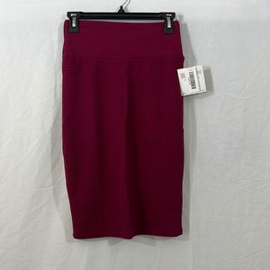 Brand new LulaRoe Cassie skirt size XS